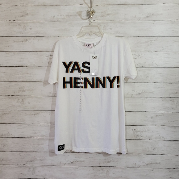 🏳️‍🌈 NWT! Queer Eye Unisex Yas Henny Tshirt Size Small - Picture 1 of 10